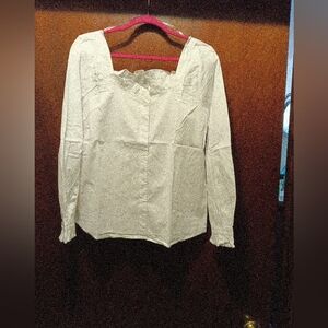 Hayden Los Angeles Shirt Ruffle Edge Sweatheart Neckline Large NWT